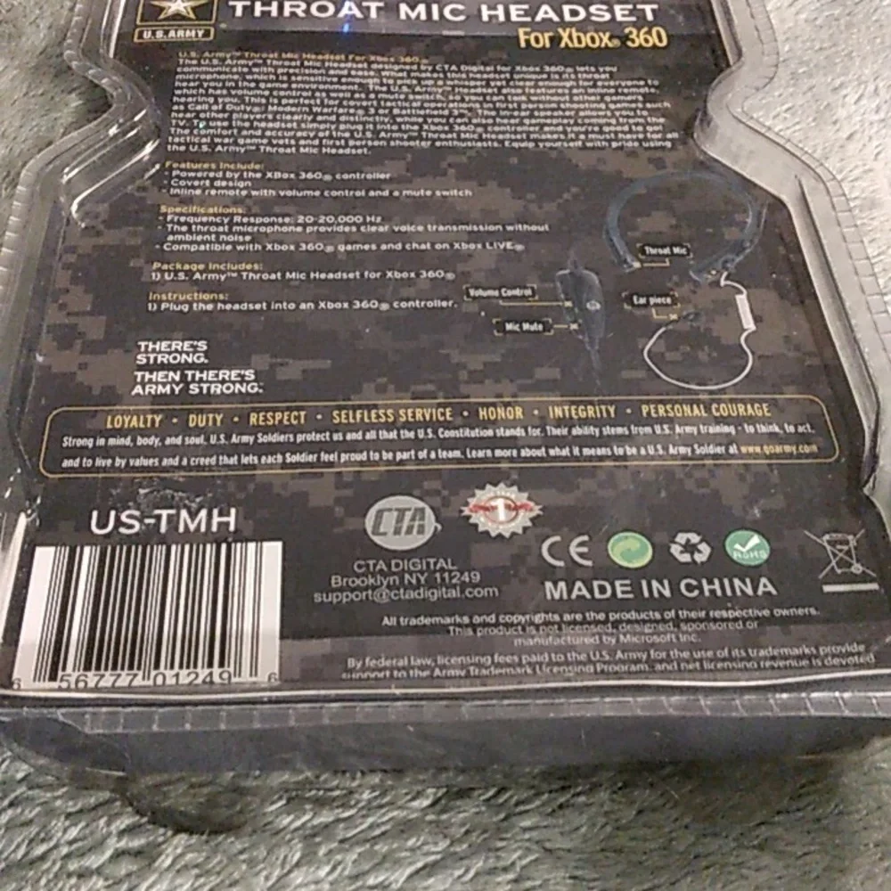New In Beat Up Sealed Package CTA U.S. Army Throat Mic Headset For Xbox 360